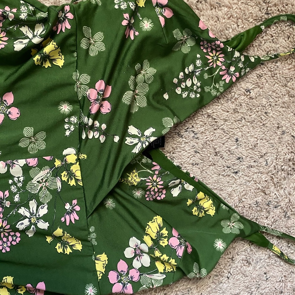 Spring Jumpsuit - Picture 4 of 6